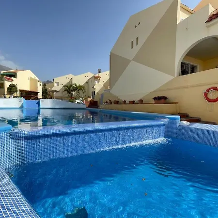 Casa Drapa アデヘ